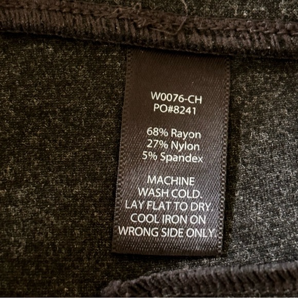 Betabrand Yoga Dress Pants Straight Leg Charcoal Gray petite - Picture 6 of 8